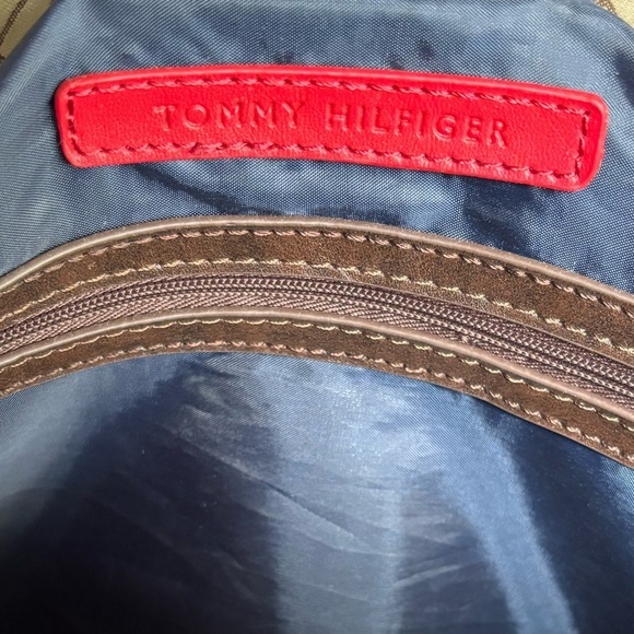 NEW Tommy Hilfiger Large Beige Tote Bag Brown Leather Trim - Picture 13 of 13